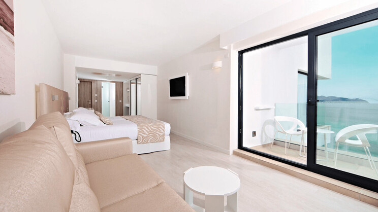 Superior Side Ocean View Double